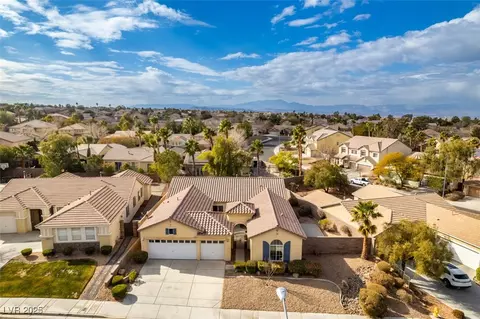2297 Aria Dr, Henderson, NV 89052