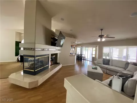 656 Hidden Cellar Ct, Las Vegas, NV 89183
