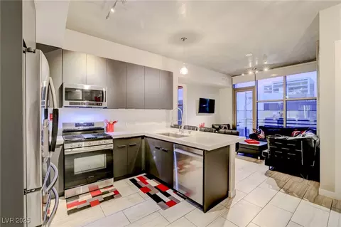 353 E Bonneville Ave #385, Las Vegas, NV 89101
