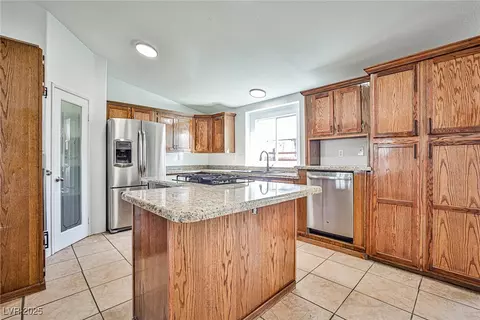 4873 Fuentes Cir, Las Vegas, NV 89121