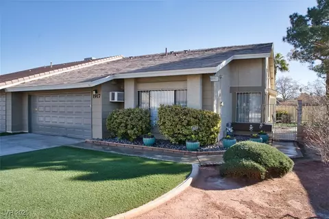 1917 Heritage Oaks St, Las Vegas, NV 89119