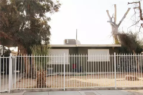 2208 Wengert Ave, Las Vegas, NV 89104