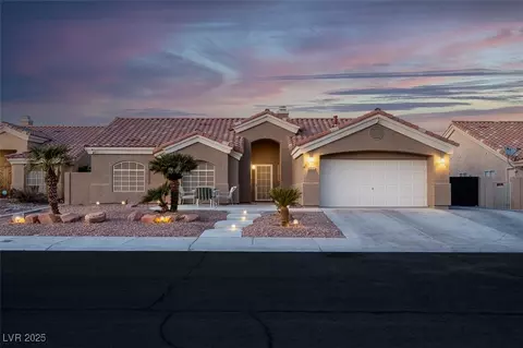 8044 Edward Baher Ave, Las Vegas, NV 89149