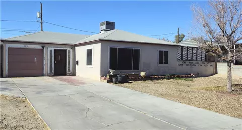612 Essex East Dr, Las Vegas, NV 89107