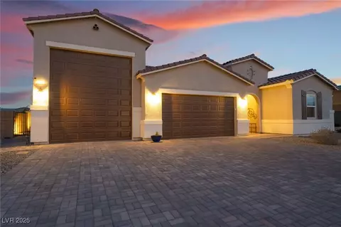 8750 Lutts St, Las Vegas, NV 89131