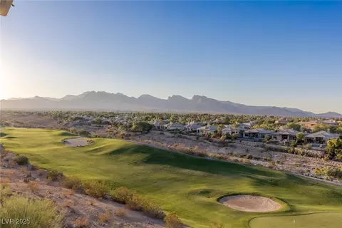 9204 Tesoras Dr #401, Las Vegas, NV 89144