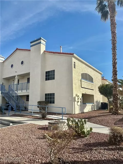 2725 S Nellis Blvd #2036, Las Vegas, NV 89121