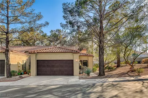 7923 Canoe Ln, Las Vegas, NV 89145