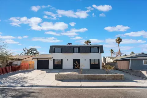 705 N Torrey Pines Dr, Las Vegas, NV 89107