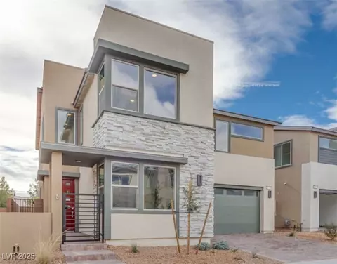 1225 Crimson Sunbird St, North Las Vegas, NV 89084