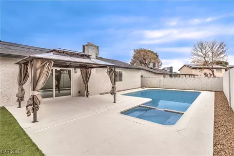 3729 N Braewood Ave, Las Vegas, NV 89120