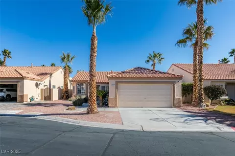 5524 Desert Valley Dr, Las Vegas, NV 89149