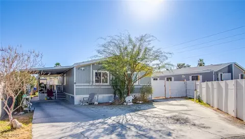 5411 Tahoe Dr, Las Vegas, NV 89142