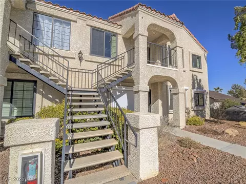 4800 Nara Vista Way #204, Las Vegas, NV 89103