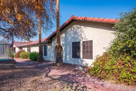 716 Sea Pines Ln, Las Vegas, NV 89107