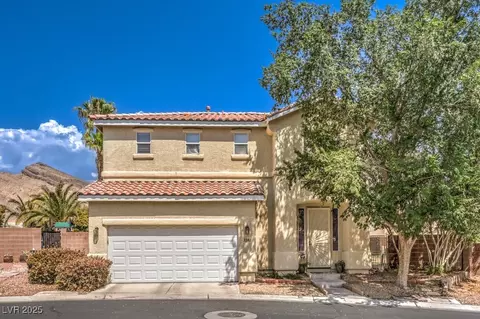 3241 Rainmaker St, Las Vegas, NV 89129