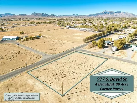 977 S David St, Pahrump, NV 89048