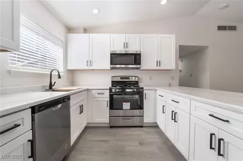 421 Box Elder Way, Henderson, NV 89015