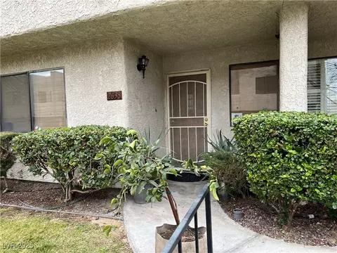 2638 Aracatuba Ave, Las Vegas, NV 89121