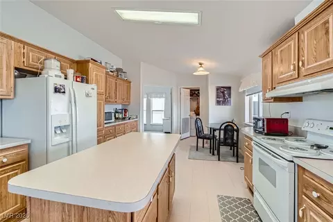 1925 Potomac St, Jean, NV 89019 photo 6