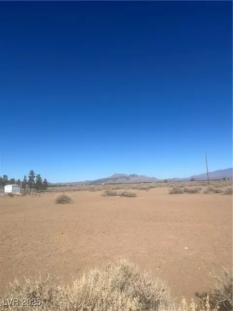2110 Wisteria Way, Pahrump, NV 89048