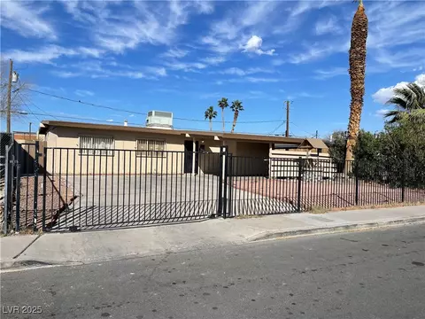 2528 Flower Ave, North Las Vegas, NV 89030