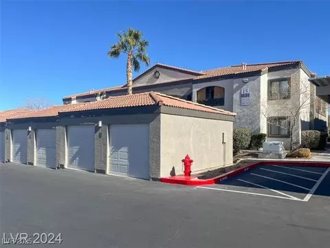 950 Seven Hills Dr #1512, Henderson, NV 89052