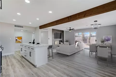 6252 Fairwood Ave, Las Vegas, NV 89107