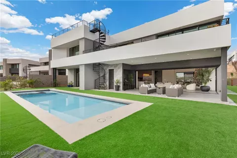 21 Canyon Bay Dr, Henderson, NV 89011