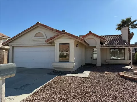 1275 White Dr, Las Vegas, NV 89119