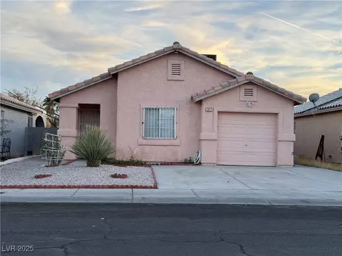 2017 Emerald Green Ave, Las Vegas, NV 89106
