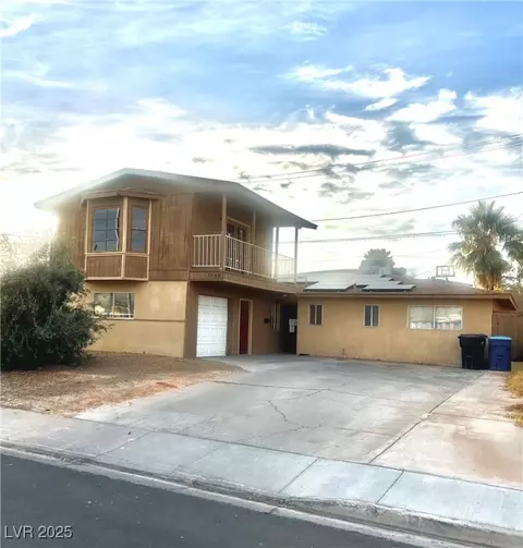 3551 Rio Mayo Dr, Las Vegas, NV 89121