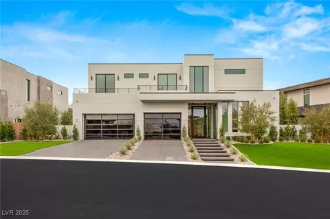 21 Grey Owl Ct, Las Vegas, NV 89135