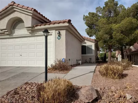 7820 Foxwood Pl, Las Vegas, NV 89145