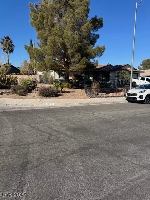 511 Dunbar Dr, Henderson, NV 89014