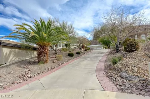 215 Granite Ct, Boulder City, NV 89005