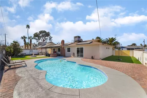3422 Wayne St, Las Vegas, NV 89121