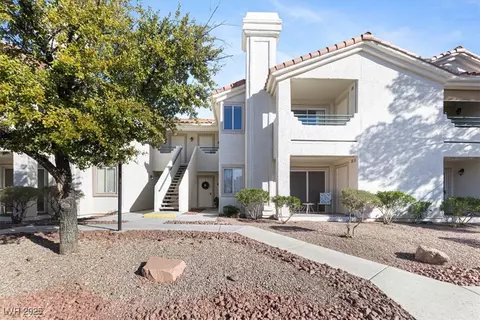 636 Yacht Harbor Dr #203, Las Vegas, NV 89145