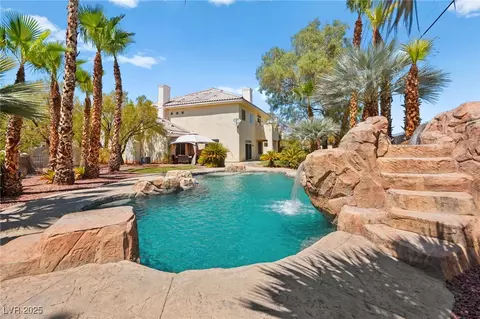 4200 Topsider St, Las Vegas, NV 89129