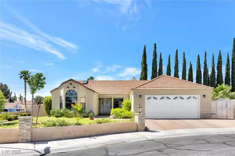 9101 Dolphin Cove Ct, Las Vegas, NV 89117