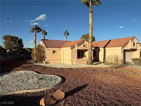 9552 Gold Bank Dr, Las Vegas, NV 89134