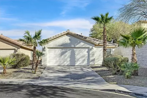 456 Waterbrook Dr, Henderson, NV 89015