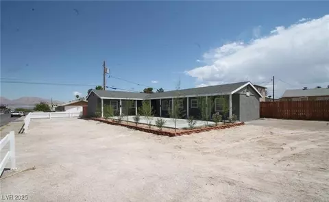 640 N 9th St, Las Vegas, NV 89101