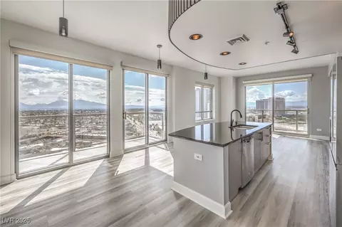 200 W Sahara Ave #2108, Las Vegas, NV 89102
