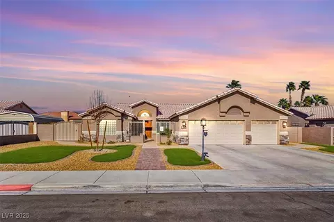 6316 Canyon Ridge Dr, Las Vegas, NV 89108
