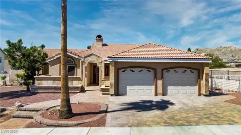 3665 S Pointe Cir, Laughlin, NV 89029