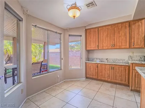 1402 Bareback Ct, Henderson, NV 89014 photo 10
