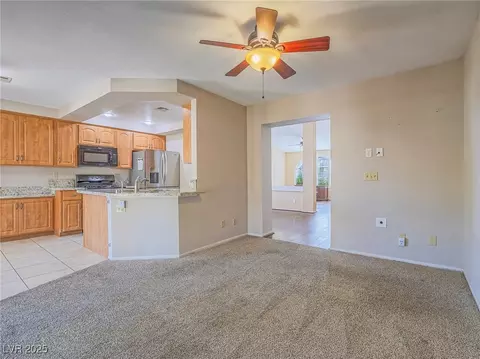 1402 Bareback Ct, Henderson, NV 89014 photo 12