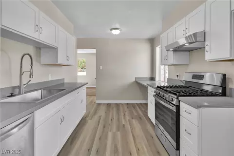 2716 Salt Lake St, North Las Vegas, NV 89030