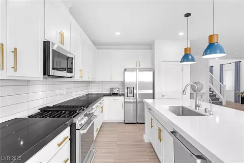 12125 Arrebol Ave, Las Vegas, NV 89138